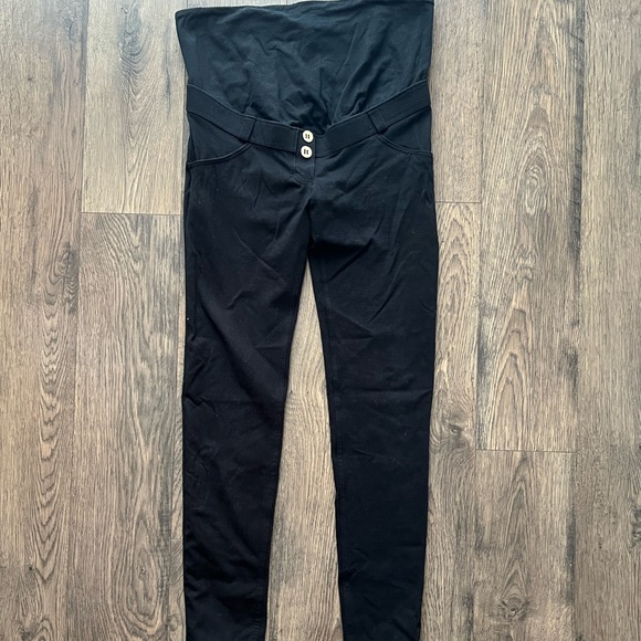 Freddy Pants - Freddy MR. UP Black Maternity Pants/Leggings